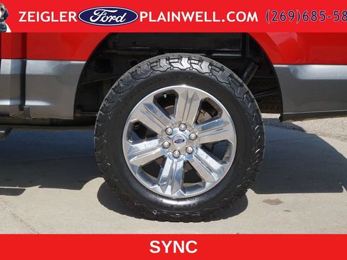 Used 2018 Ford F150 XLT w/ Equipment Group 302A Luxury AWD/4WD image 9