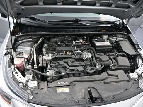 Used 2024 Toyota Corolla LE FWD image 12