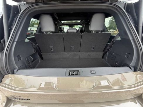 New 2026 Ford Expedition Platinum AWD/4WD image 15