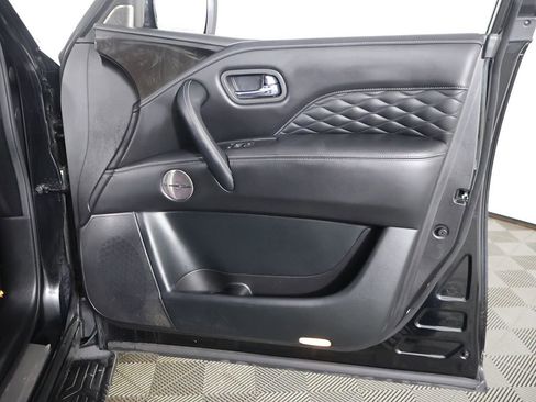 Used 2024 INFINITI QX80 Sensory AWD/4WD image 28