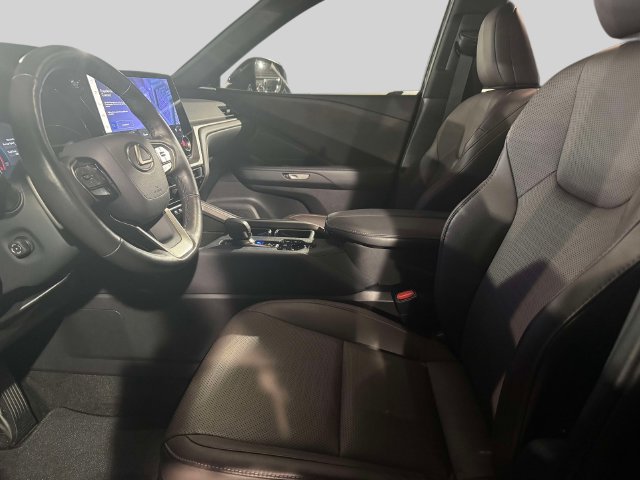Certified 2025 Lexus TX 350 AWD w/ Technology Package image 21