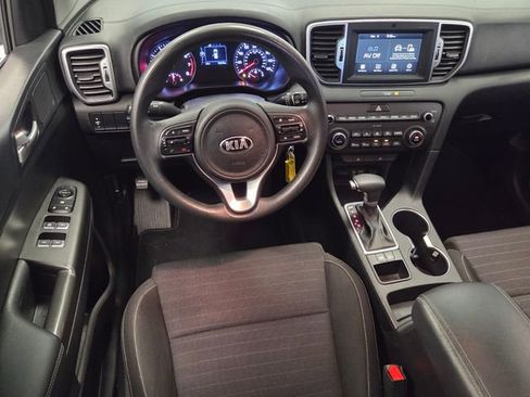 Used 2019 Kia Sportage LX w/ LX Popular Package FWD image 12