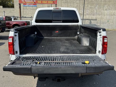 Used 2016 Ford F250 King Ranch w/ FX4 Off-Road Package AWD/4WD image 23