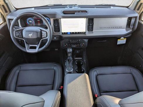 New 2025 Ford Bronco Outer Banks image 15