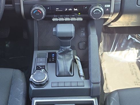New 2026 Toyota Tacoma SR5 AWD/4WD image 22