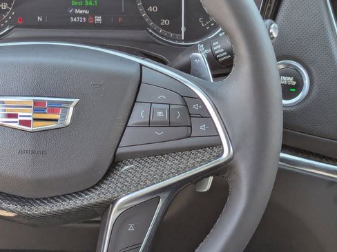 Used 2022 Cadillac XT5 Sportv AWD/4WD image 21