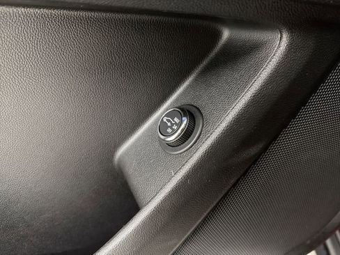 Certified 2023 Chevrolet Traverse LT image 26