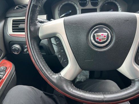 Used 2014 Cadillac Escalade ESV Luxury RWD image 43