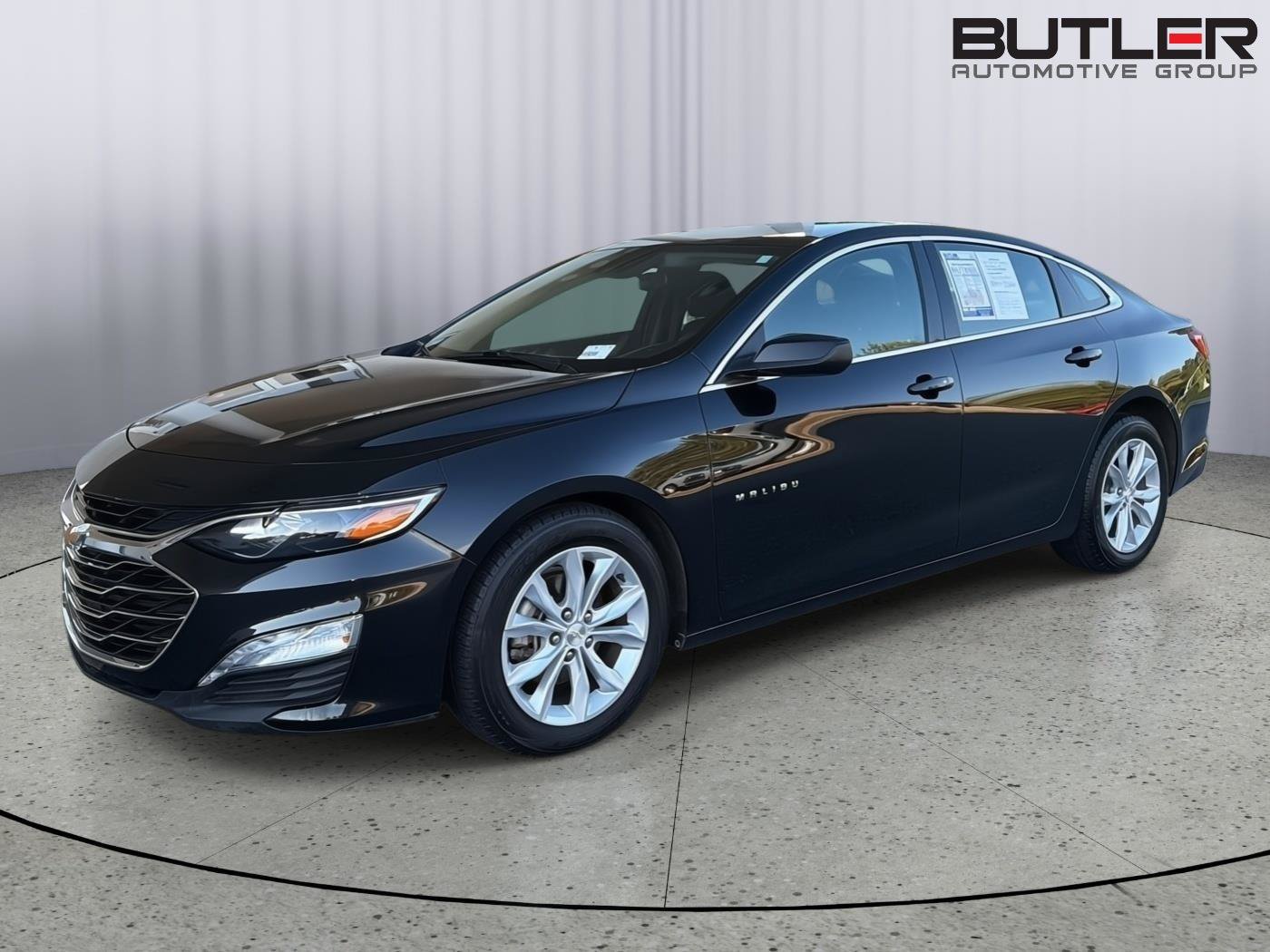 Used 2025 Chevrolet Malibu LT FWD image 1