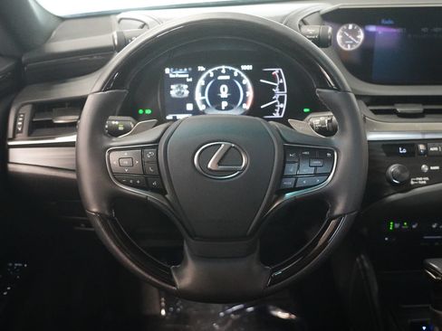 Used 2020 Lexus ES 350 w/ Premium Package FWD image 15