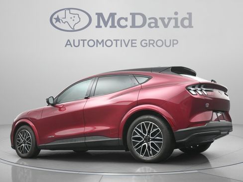 Used 2025 Ford Mustang Mach-E Premium RWD image 30