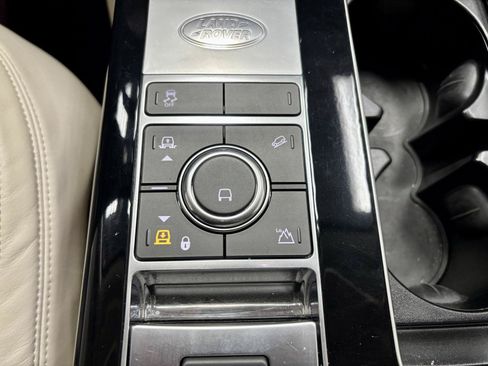 Used 2021 Land Rover Range Rover P525 Westminster Edition AWD/4WD image 36