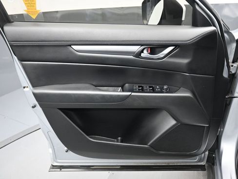 Used 2021 MAZDA CX-5 Touring image 9