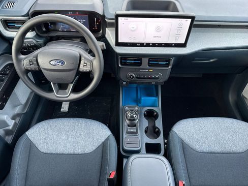 New 2026 Ford Maverick XLT image 21