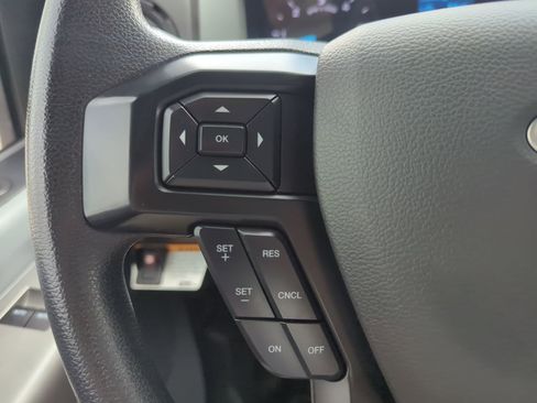 Used 2023 Ford F650 2WD Regular Cab Super Duty image 20