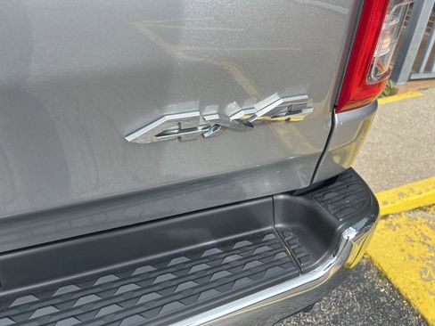 Used 2020 RAM 1500 Big Horn AWD/4WD image 6