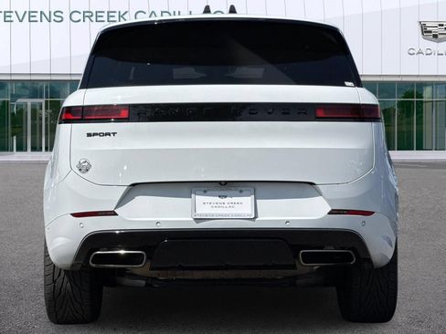 Used 2024 Land Rover Range Rover Sport Dynamic SE AWD/4WD image 4
