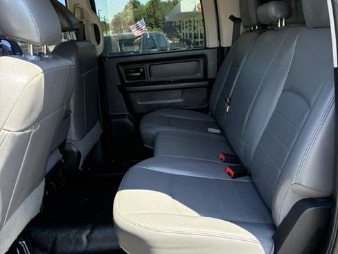 Used 2017 RAM 2500 Tradesman w/ Chrome Appearance Group AWD/4WD image 11