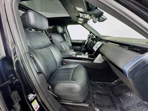 Used 2025 Land Rover Range Rover Autobiography image 26