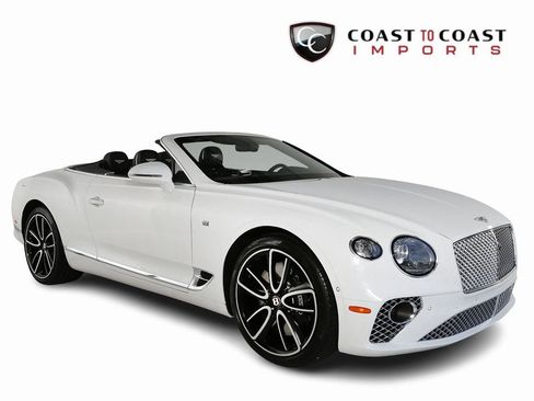 Used 2020 Bentley Continental GT V8 image 1