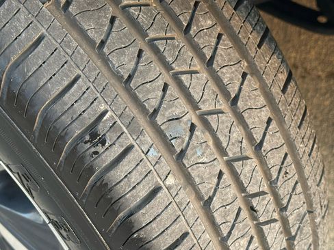 Used 2018 Subaru Forester 2.5i Premium w/ All-Weather Package image 24