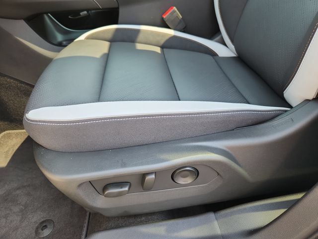 Used 2026 Buick Envision Sport Touring AWD/4WD image 13