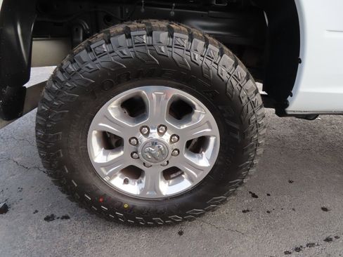 Used 2024 RAM 2500 Big Horn image 20