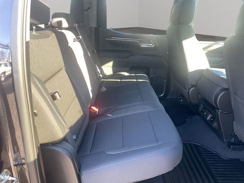 New 2026 GMC Sierra 1500 Elevation image 17