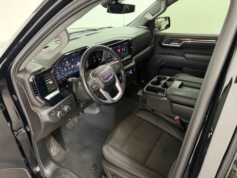 Used 2024 GMC Sierra 1500 Elevation AWD/4WD image 14