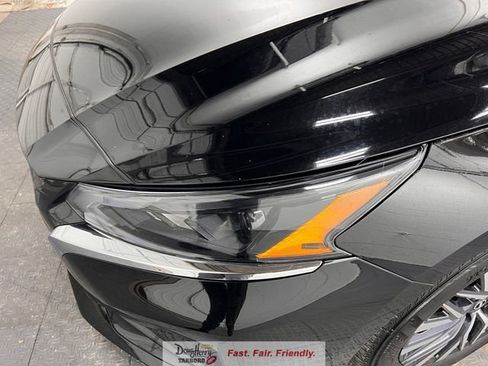 Used 2025 Nissan Altima 2.5 SV FWD image 12