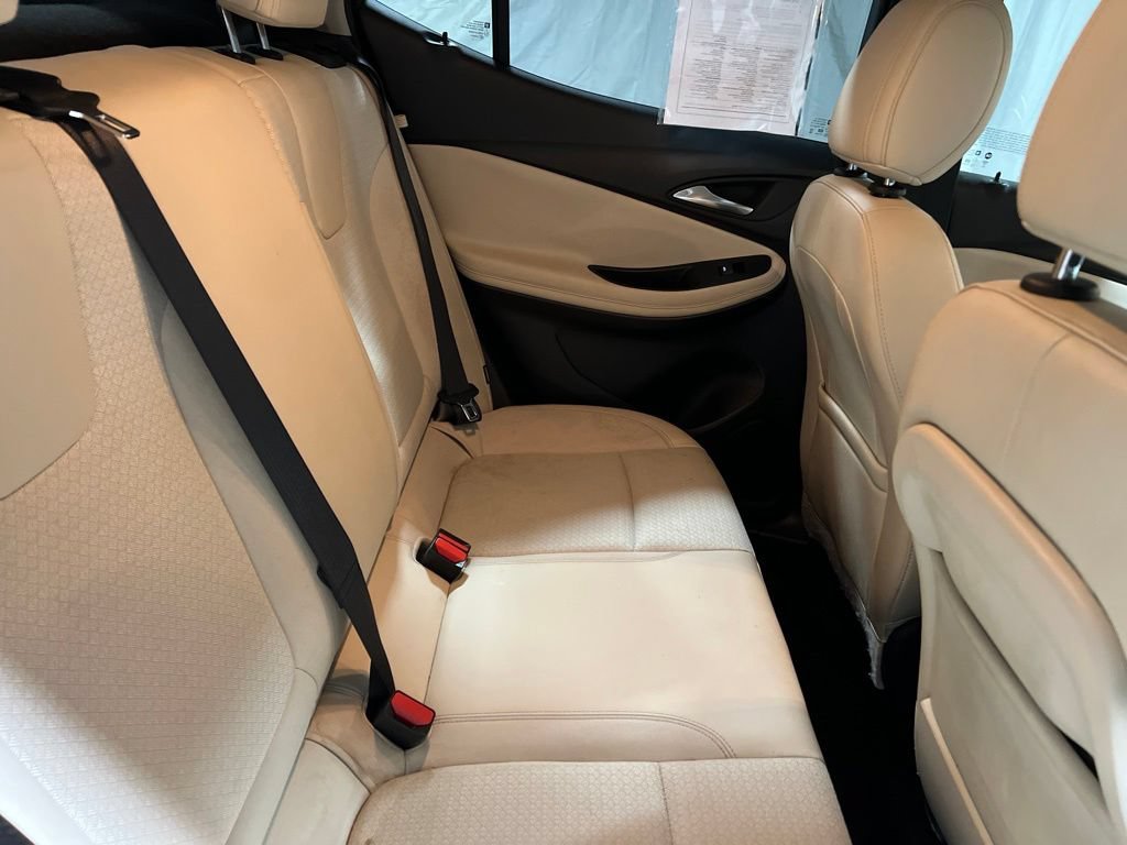 Used 2023 Buick Encore GX Preferred w/ Cold Weather Comfort Package FWD image 11
