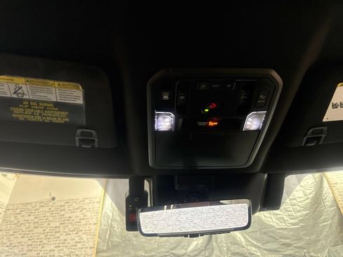 Used 2022 Toyota Tundra Capstone AWD/4WD image 19