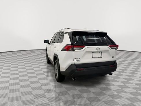 Used 2025 Toyota RAV4 XLE image 8