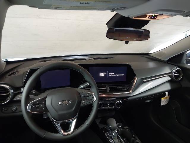 New 2026 Chevrolet Trax ACTIV w/ Driver Confidence Package FWD image 5