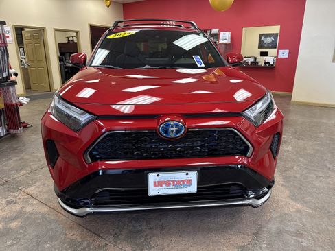 Used 2024 Toyota RAV4 SE w/ Weather & Moonroof Package image 2