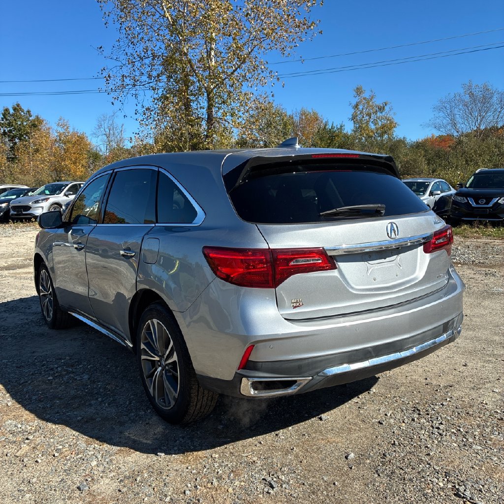 Used 2019 Acura MDX w/ Technology Package AWD/4WD image 2