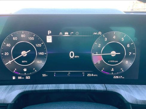 Certified 2024 Kia Telluride SX image 25