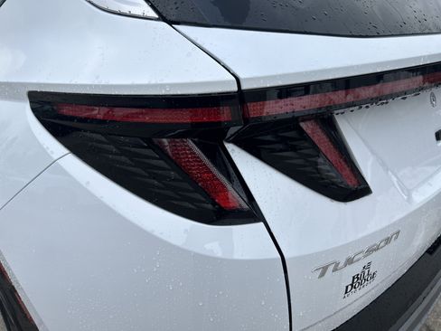 New 2026 Hyundai Tucson Limited image 15