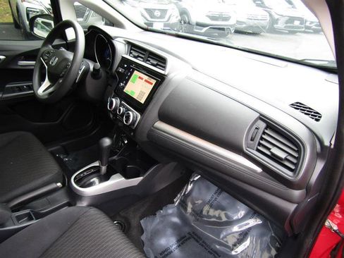 Used 2019 Honda Fit EX image 31