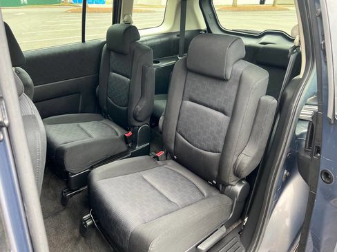 Used 2010 MAZDA MAZDA5 Sport FWD image 15