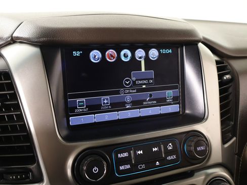 Used 2018 Chevrolet Tahoe LT image 8