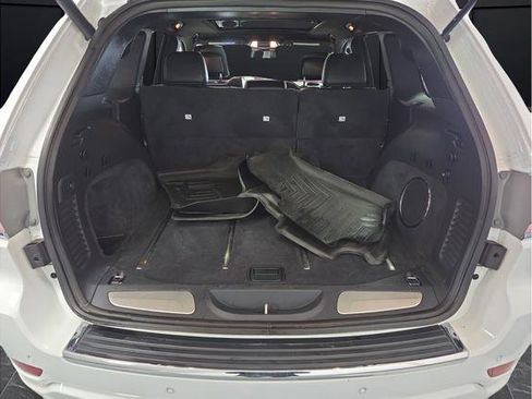 Used 2015 Jeep Grand Cherokee Overland image 15