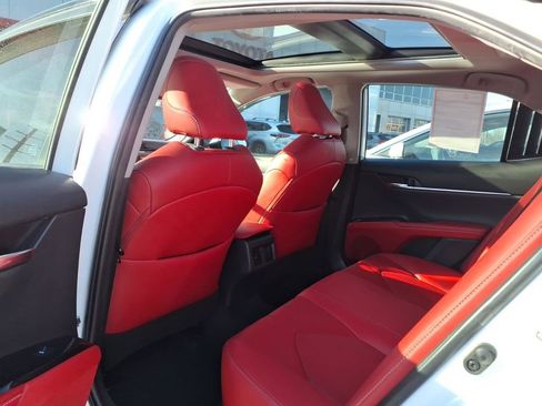 Certified 2019 Toyota Camry XSE image 24