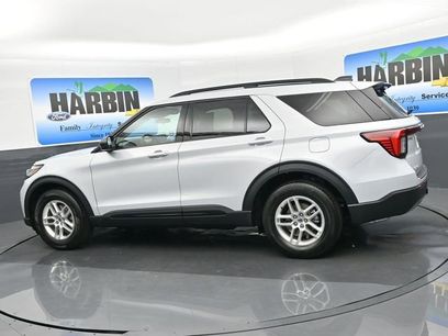 New 2026 Ford Explorer Active w/ Active Comfort Package
