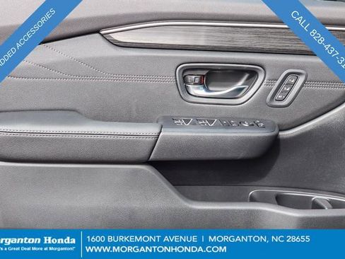 New 2026 Honda Pilot Touring image 21