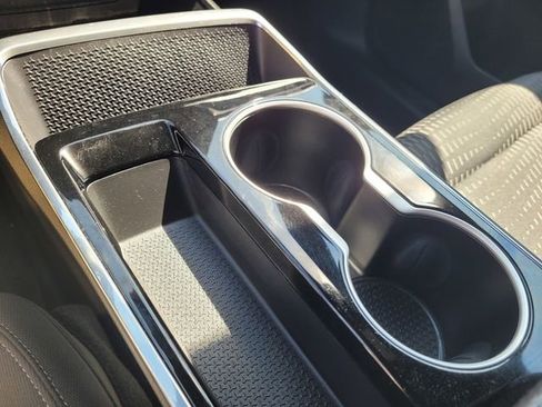 Used 2025 Chevrolet Equinox LT image 22