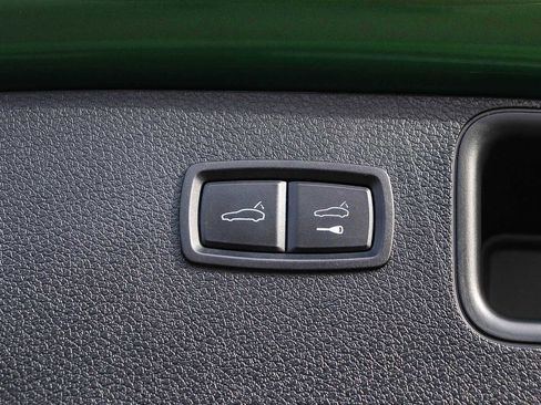 Used 2021 Porsche Macan GTS image 36