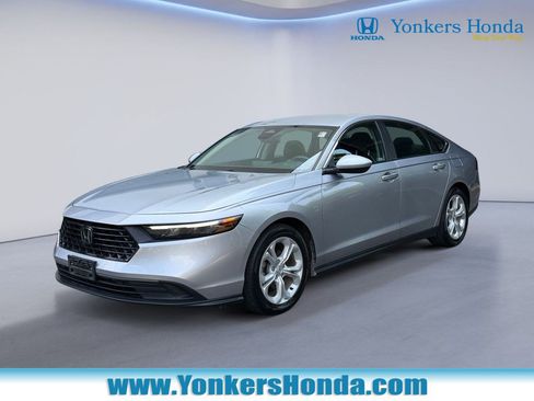Certified 2024 Honda Accord LX image 1