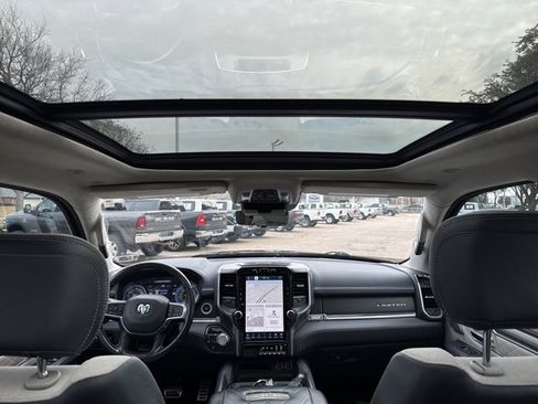 Used 2022 RAM 1500 Limited image 10