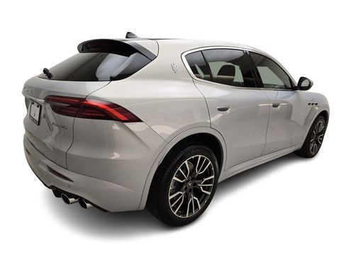 Used 2024 Maserati Grecale GT image 8